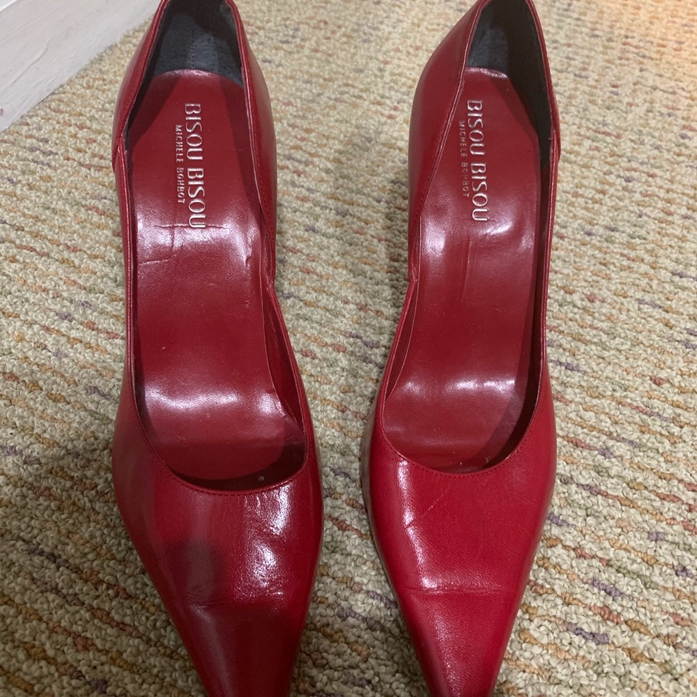 Bisou Bisou high heels